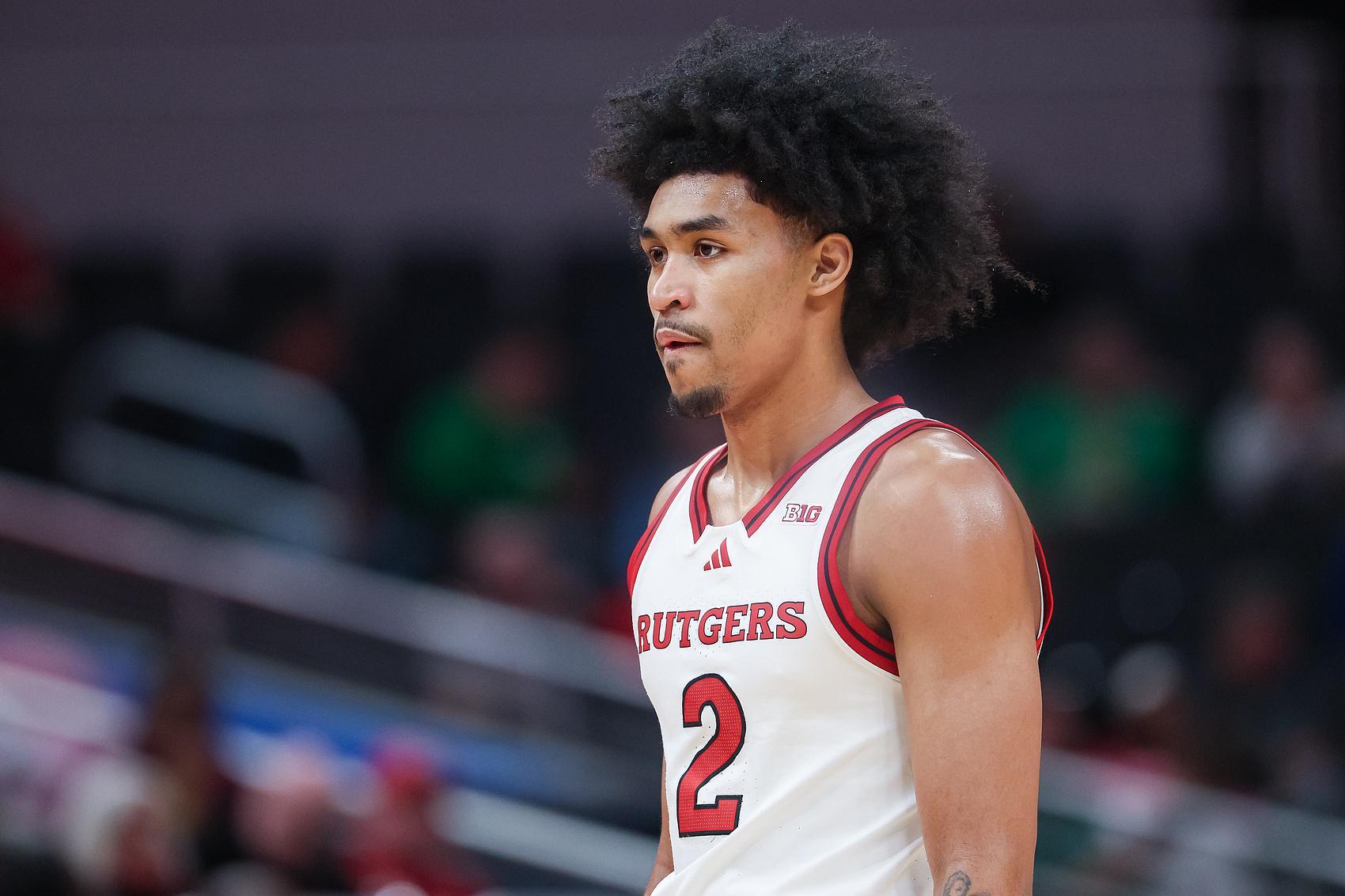 选秀专家：马刺将哈珀视为文班之外的另一基石 对交易2号签没兴趣