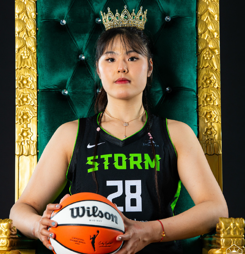 米兰体育官方网站-🤙李月汝大概率留队！风暴官宣裁掉3名球员，目前阵容仅剩11人