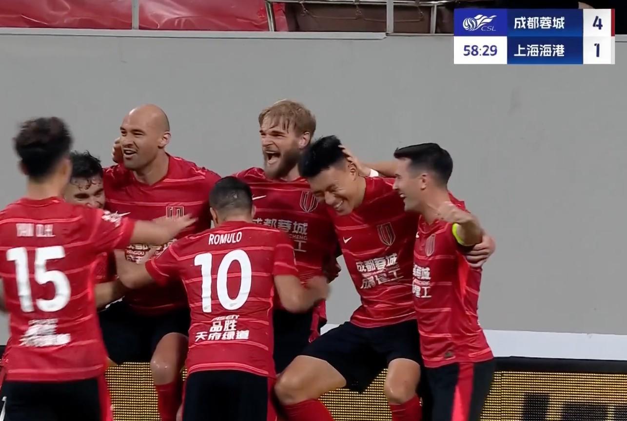 米兰体育-苏东：成都赢球提升自信，但争冠考验还在后面