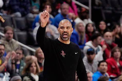 米兰体育-重返波士顿收获惨败！昔日弟子大发神威打服乌度卡